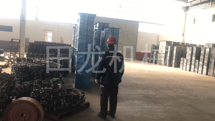 提升機(jī)